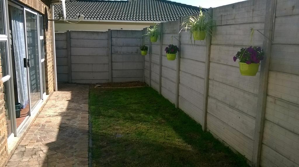 Getaway Self-Catering Tyger Valley Durbanville Eksteriør bilde