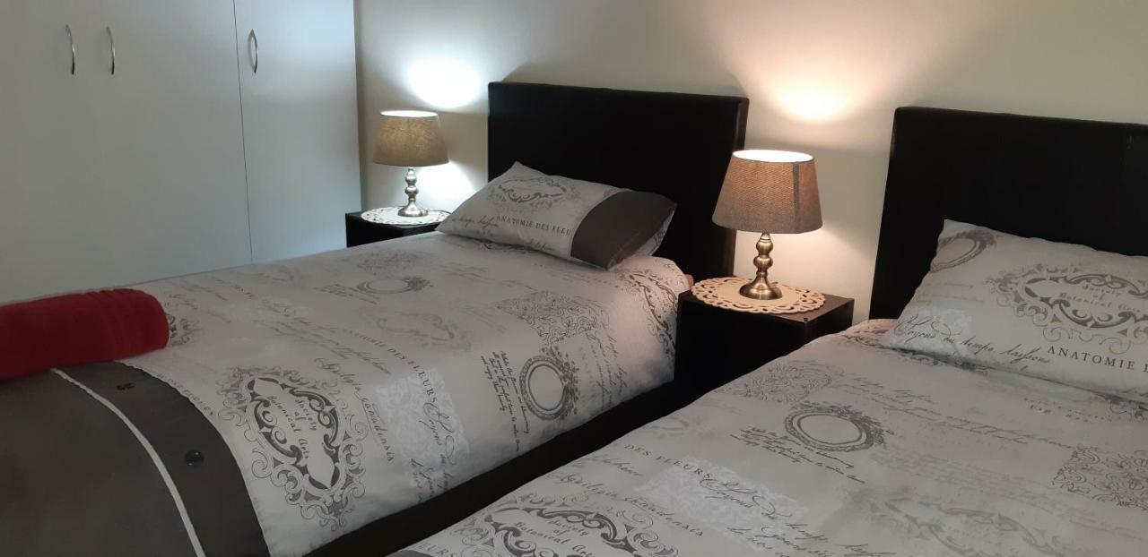 Getaway Self-Catering Tyger Valley Durbanville Eksteriør bilde